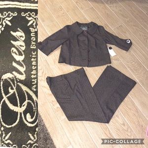 Guess  Beautiful Suit